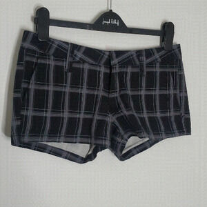 Hurley black and grey plaid lowrider shorts